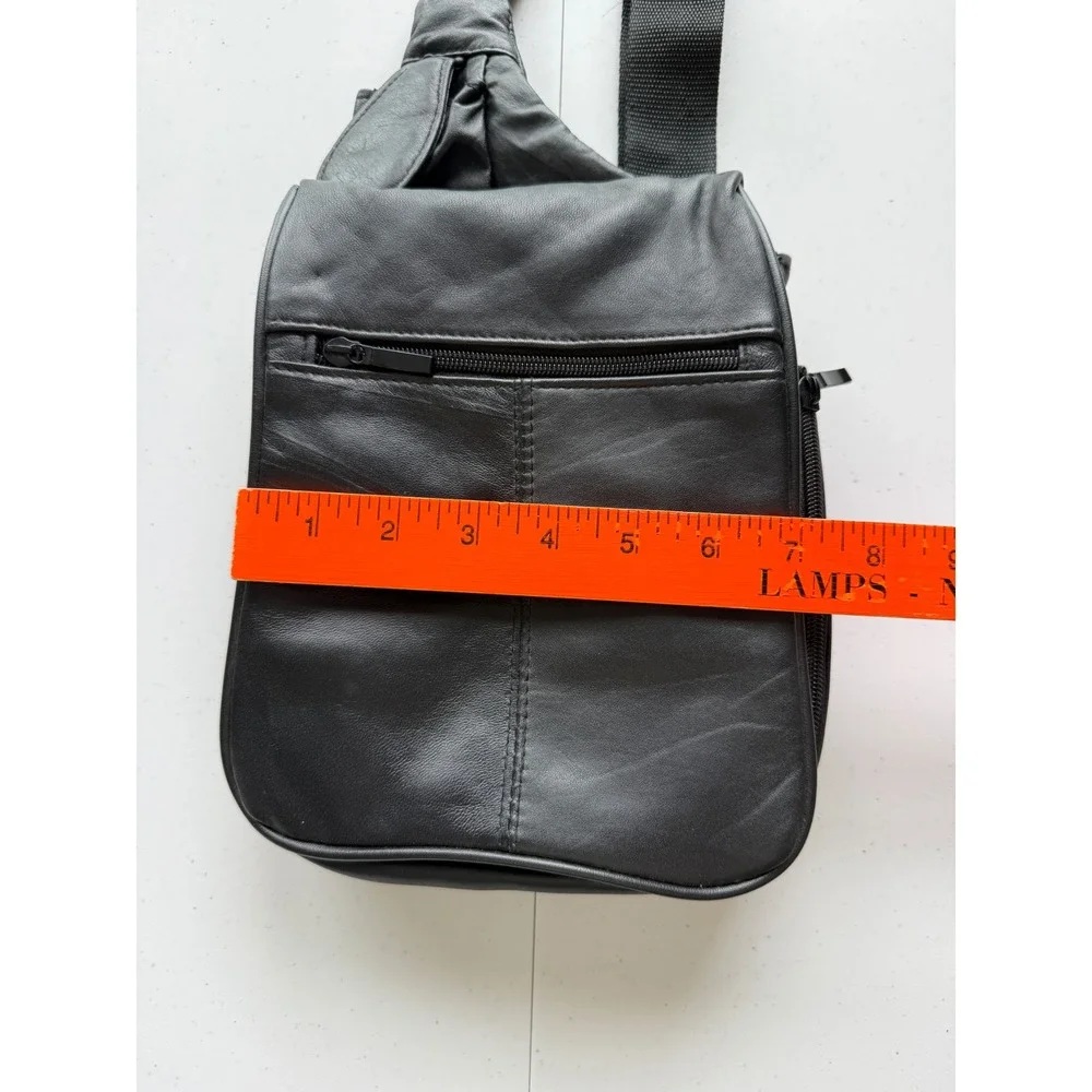 Buxton Vintage 90s Y2K Unisex Black Leather Travel Crossbody Bag Sling Messenger